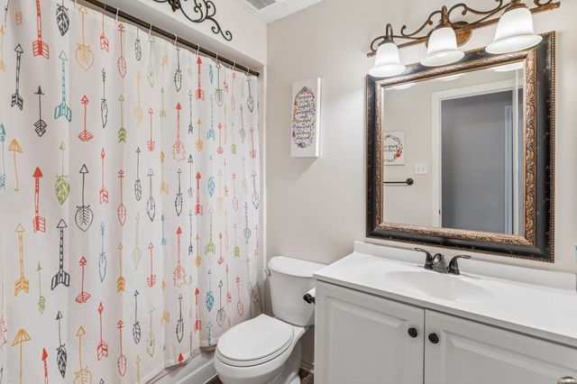 1907 Lansdown Court, Carrollton, TX 75010