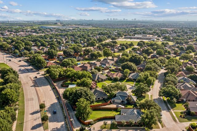 1907 Lansdown Court, Carrollton, TX 75010