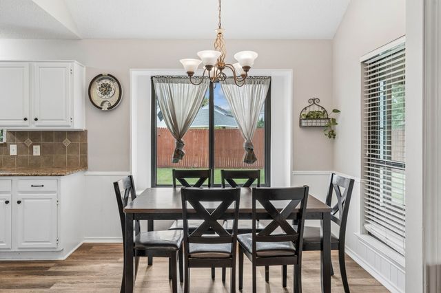 1907 Lansdown Court, Carrollton, TX 75010