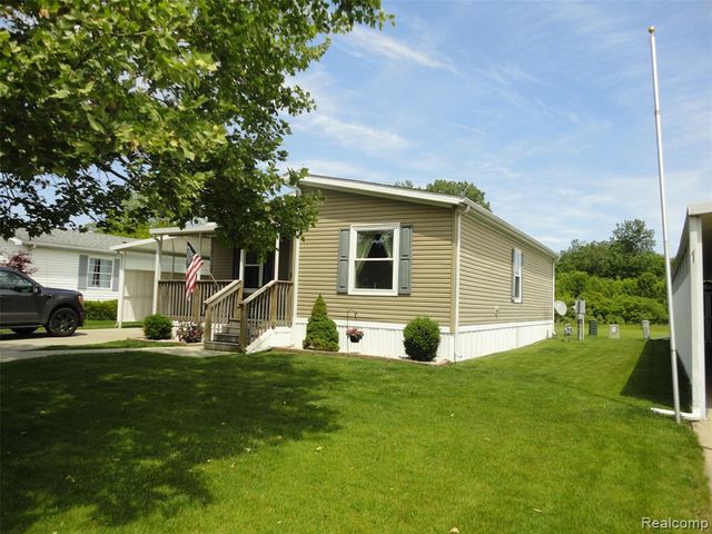 463 Edinborough Street, Temperance, MI 48182
