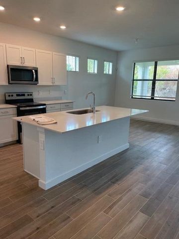 6000 SE Sky Blue Circle, Stuart, FL 34997