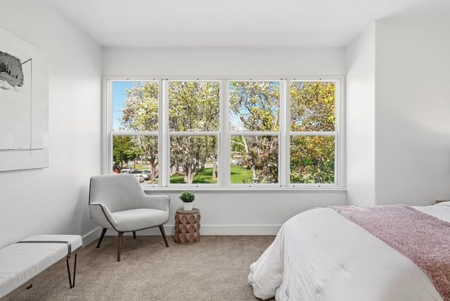 2291 Oaktree Drive 201, Mountain View, CA 94040