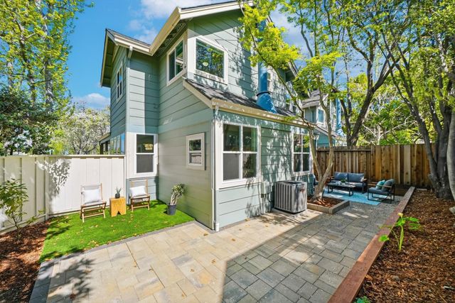 2291 Oaktree Drive 201, Mountain View, CA 94040