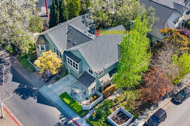 2291 Oaktree Drive 201, Mountain View, CA 94040