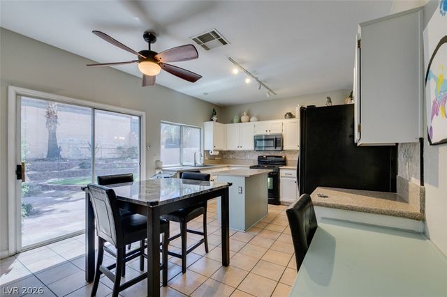 827 Fuerte Court, Henderson, NV 89015