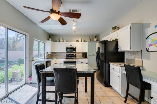 827 Fuerte Court, Henderson, NV 89015
