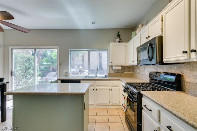 827 Fuerte Court, Henderson, NV 89015