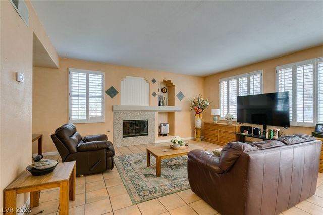 827 Fuerte Court, Henderson, NV 89015