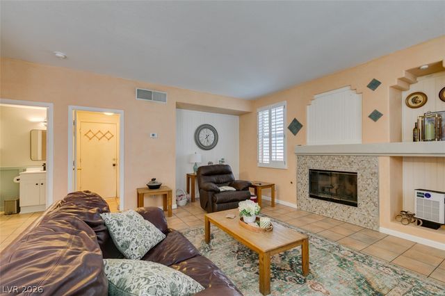 827 Fuerte Court, Henderson, NV 89015