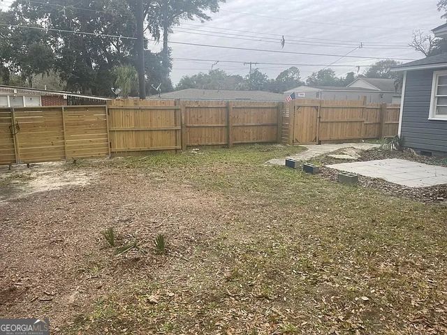 19 W 58th Street, Savannah, GA 31405