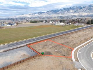 623 E 2475 N # 5, North Logan, UT 84341