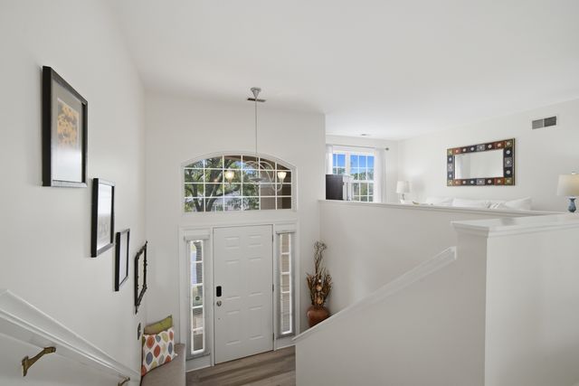 3028 Lexington Lane, Glenview, IL 60026