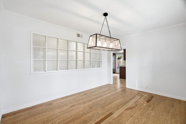 755 Northampton Drive, Palo Alto, CA 94303