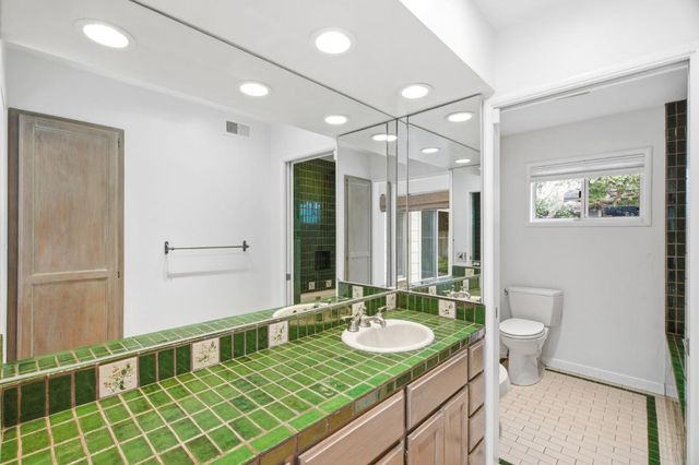 755 Northampton Drive, Palo Alto, CA 94303