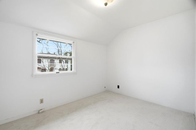 755 Northampton Drive, Palo Alto, CA 94303