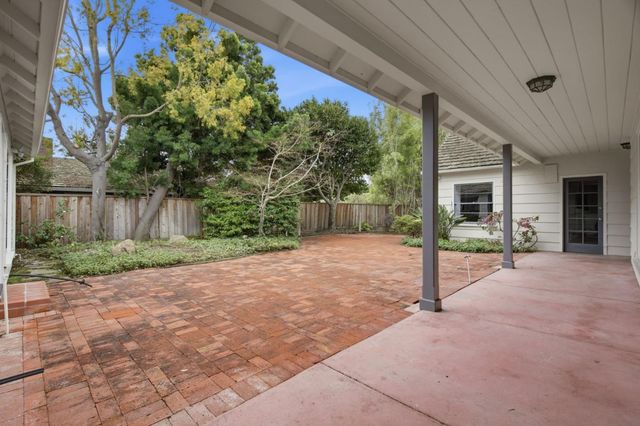 755 Northampton Drive, Palo Alto, CA 94303