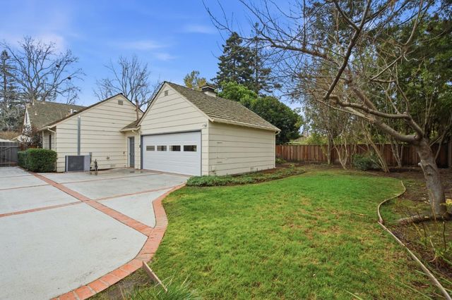 755 Northampton Drive, Palo Alto, CA 94303