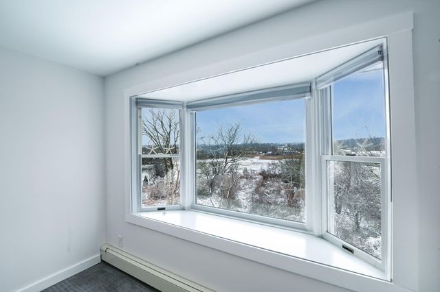 6 Burg Avenue, Sandwich, MA 02563