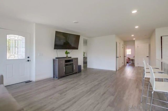 12970 Highway 8 business 55, El Cajon, CA 92021
