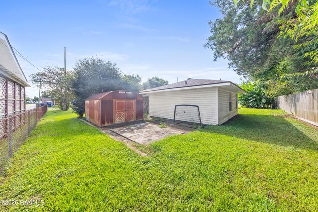 112 First Street, Youngsville, LA 70592