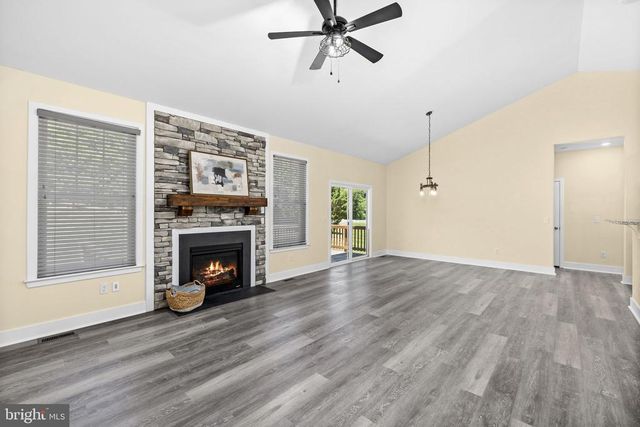 5802 WILLOW TREE CT, Mineral, VA 23117