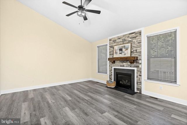 5802 WILLOW TREE CT, Mineral, VA 23117