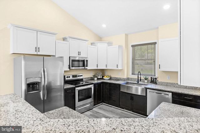 5802 WILLOW TREE CT, Mineral, VA 23117