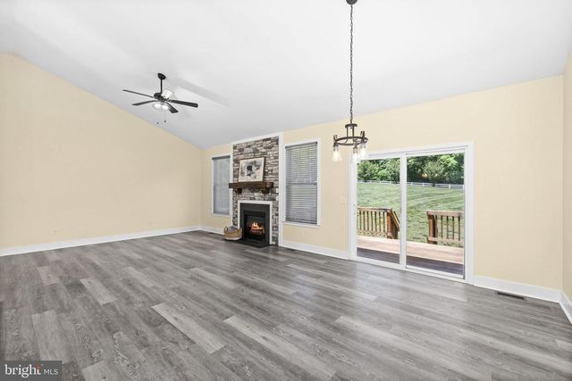 5802 WILLOW TREE CT, Mineral, VA 23117