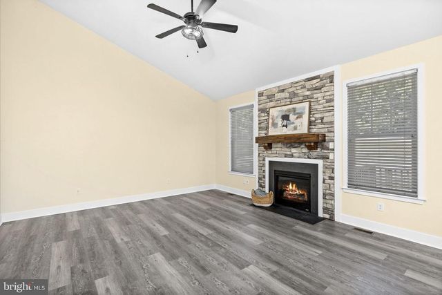 5802 WILLOW TREE CT, Mineral, VA 23117