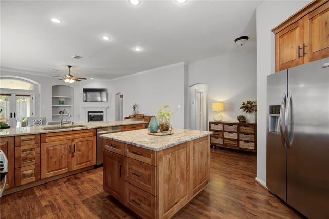 9326 Rhythm Lane, Houston, TX 77040