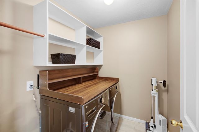 9326 Rhythm Lane, Houston, TX 77040