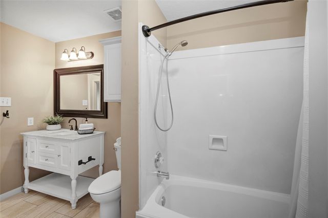 9326 Rhythm Lane, Houston, TX 77040