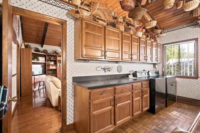 3 Eastbrook Drive, Nashua, NH 03060
