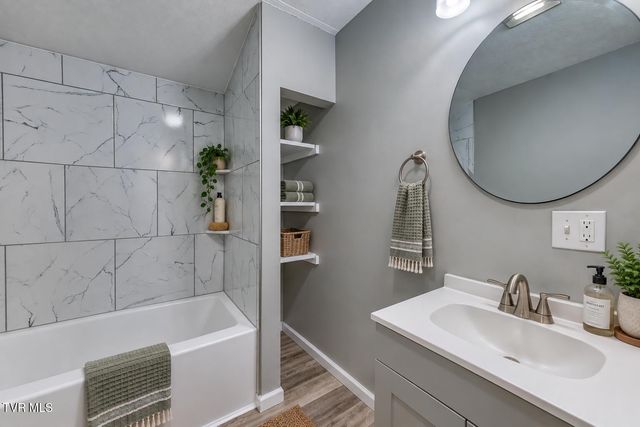 806 4th Street, Elizabethton, TN 37643