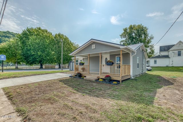 806 4th Street, Elizabethton, TN 37643