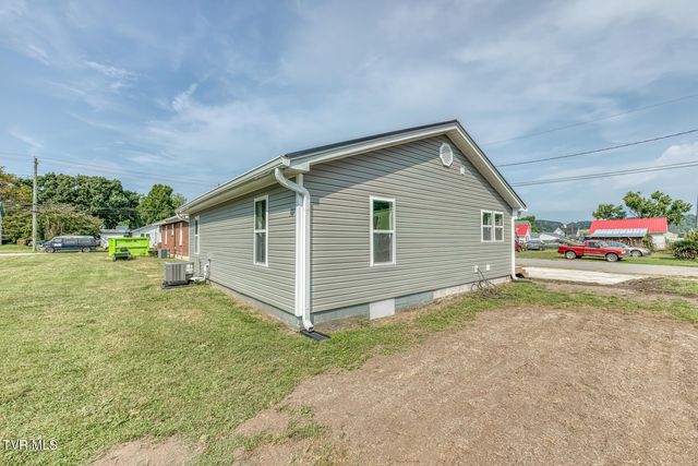 806 4th Street, Elizabethton, TN 37643