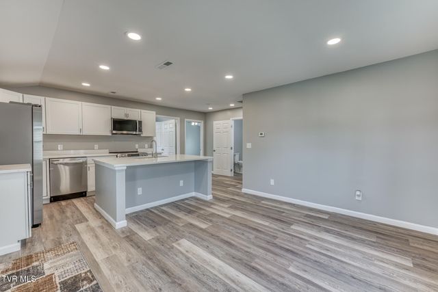 806 4th Street, Elizabethton, TN 37643