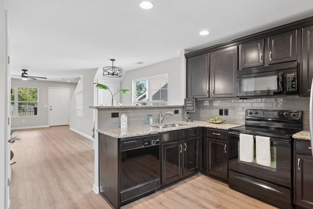 4024 Hoggett Ford Rd, Hermitage, TN 37076