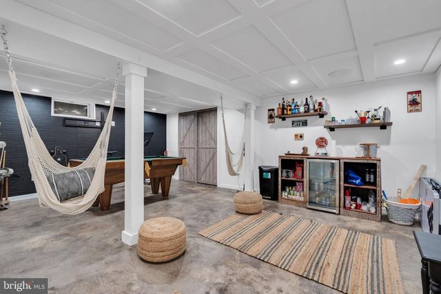 7 CHESTNUT DR, Jackson, NJ 08527