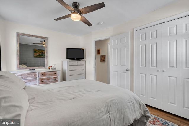7 CHESTNUT DR, Jackson, NJ 08527