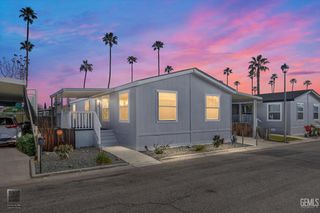 256 Mary Kay Lane, Bakersfield, CA 93308