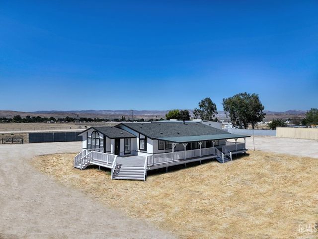 27580 Tamarisk Road, Taft, CA 93268