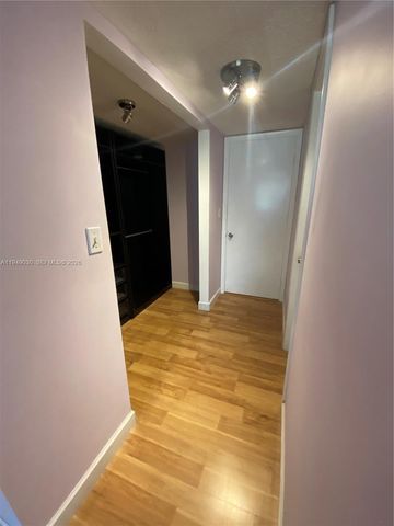 6090 N Sabal Palm Blvd 208, Tamarac, FL 33319