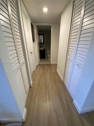 6090 N Sabal Palm Blvd 208, Tamarac, FL 33319