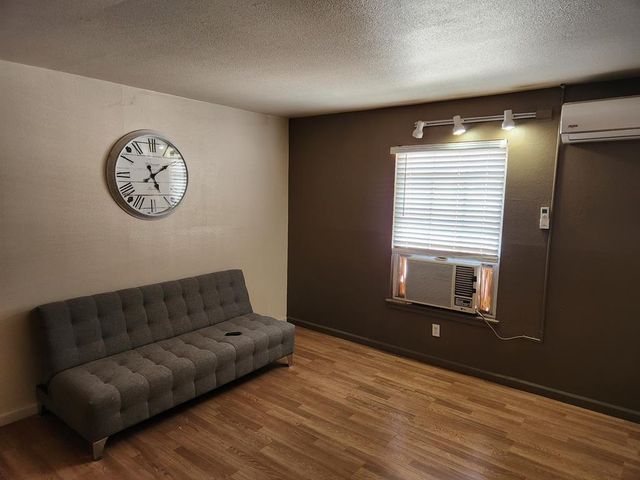 507 W Estes Ave # 4, Midland, TX 79701