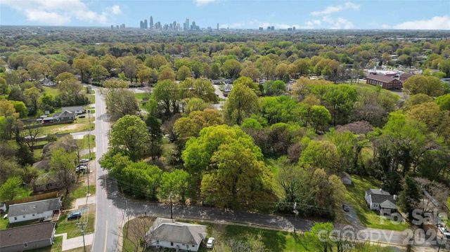 819 Interurban Avenue, Charlotte, NC 28208