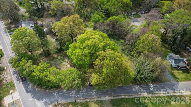 819 Interurban Avenue, Charlotte, NC 28208