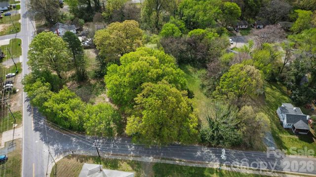 819 Interurban Avenue, Charlotte, NC 28208