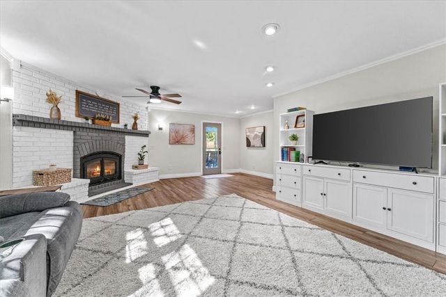 702 Dewoody Drive, Bentonville, AR 72712