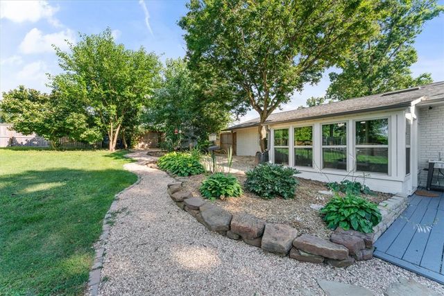 702 Dewoody Drive, Bentonville, AR 72712